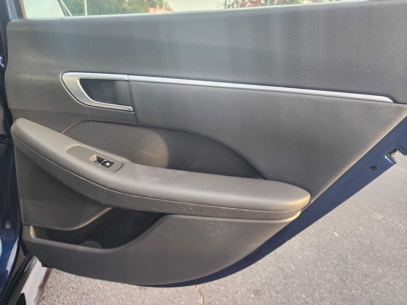 Used 2021 Hyundai Sonata SEL FWD image 11