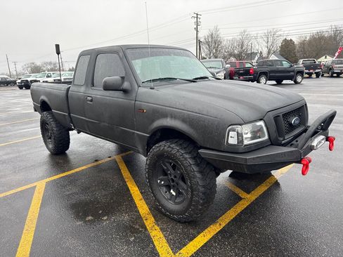 Used 2004 Ford Ranger 4x4 SuperCab image 4