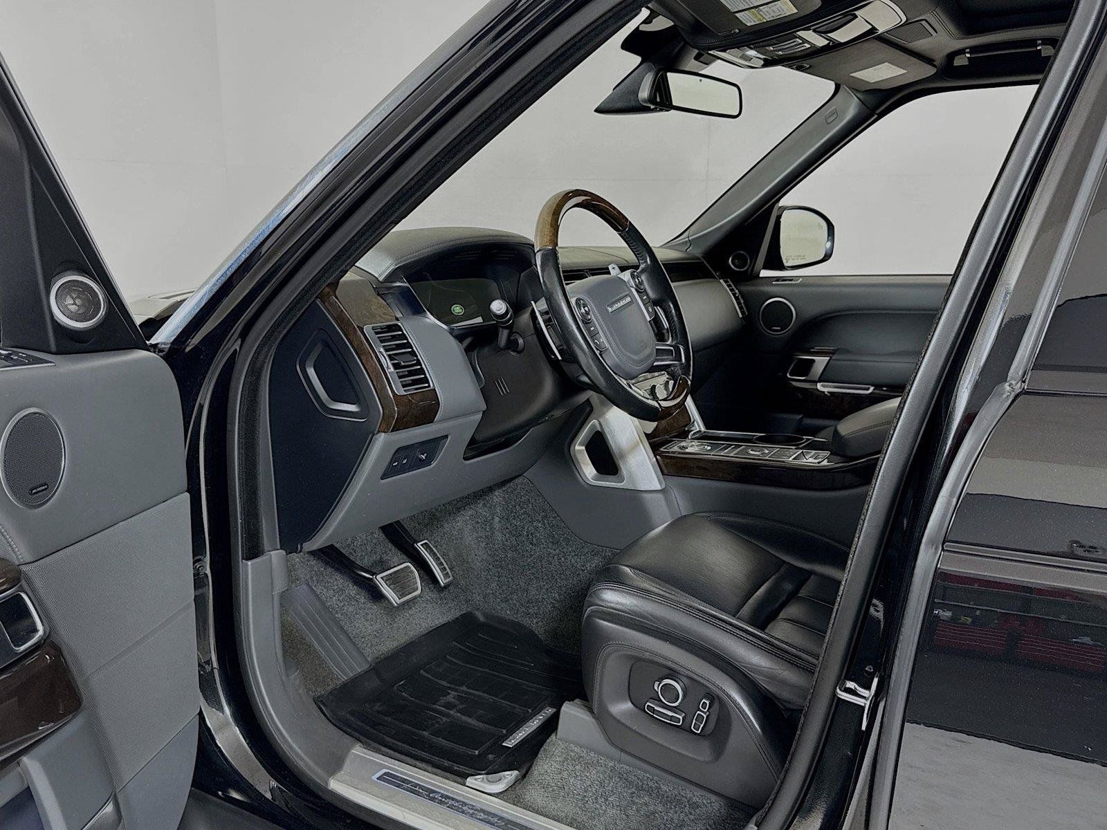 Used 2016 Land Rover Range Rover LWB SV Autobiography AWD/4WD image 11