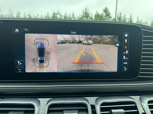 Used 2024 Mercedes-Benz GLE 53 AMG 4MATIC Coupe image 10