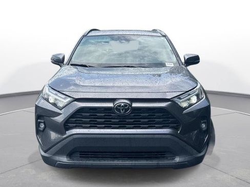 Used 2022 Toyota RAV4 XLE Premium FWD image 3