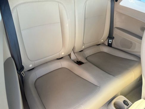 Used 2014 Volkswagen Beetle 1.8T image 33