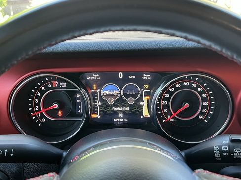 Used 2019 Jeep Wrangler Unlimited Rubicon image 39