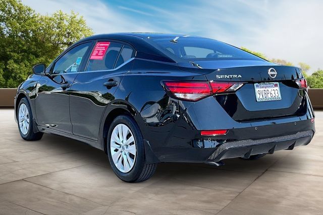 Certified 2025 Nissan Sentra S FWD image 4