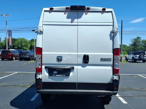 Used 2025 RAM ProMaster 2500 w/ Convenience Group FWD image 6