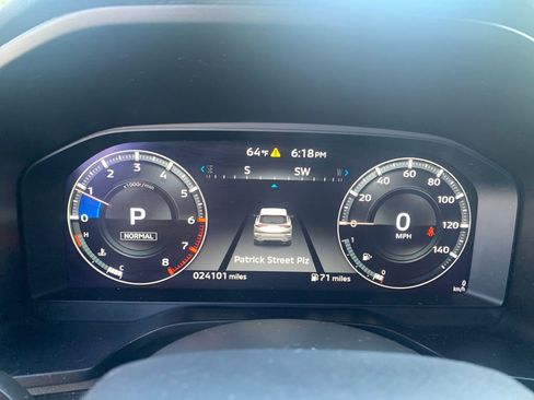 Used 2024 Mitsubishi Outlander SE Black Edition AWD/4WD image 32