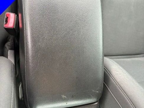 Used 2019 Jeep Wrangler Sport AWD/4WD image 25