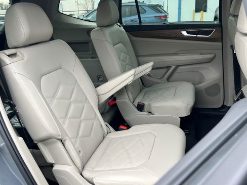 New 2026 Volkswagen Atlas SE AWD/4WD image 12