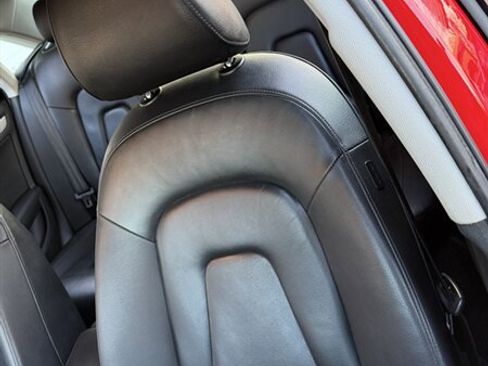 Used 2015 Audi A4 2.0T Premium image 30