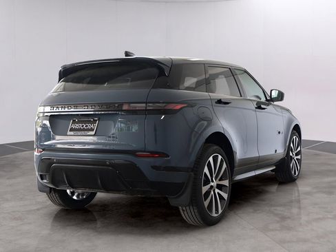 Used 2026 Land Rover Range Rover Evoque Dynamic SE AWD/4WD image 14