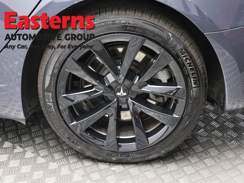 Used 2023 Tesla Model 3 Standard Range RWD image 8