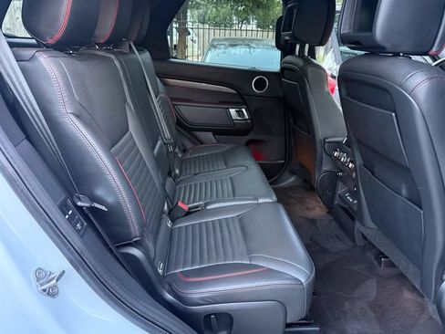 Used 2018 Land Rover Discovery HSE Luxury AWD/4WD image 27