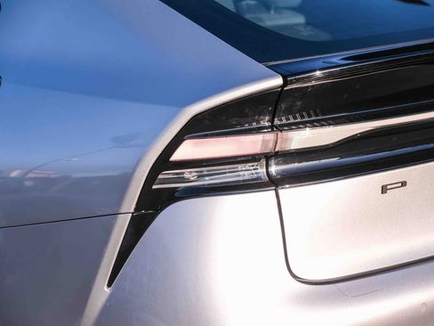 Certified 2024 Toyota Prius Prime FWD image 7