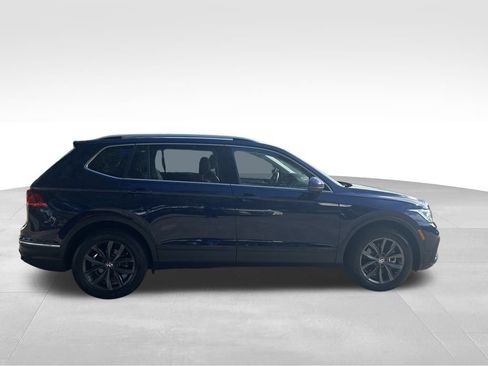 Used 2023 Volkswagen Tiguan SE image 6