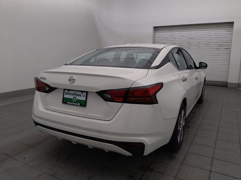 Used 2020 Nissan Altima 2.5 S FWD image 9