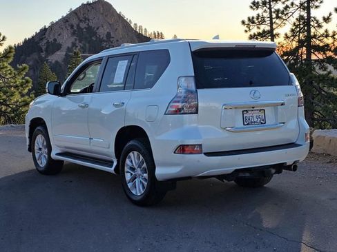 Used 2019 Lexus GX 460 Premium image 4