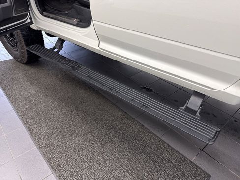 Used 2024 RAM 2500 Limited image 13