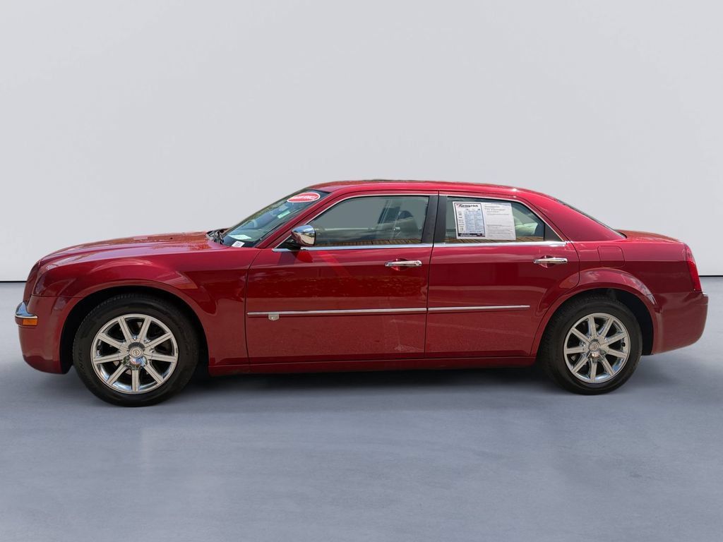Used 2008 Chrysler 300 C w/ Navigation & Sound Group II RWD image 6