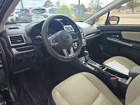 Used 2017 Subaru Crosstrek 2.0i Limited w/ Popular Package #2 image 7