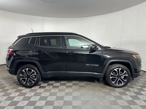 Used 2022 Jeep Compass Limited AWD/4WD image 6