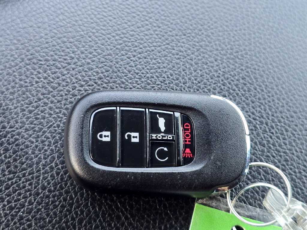 Used 2024 Honda Pilot TrailSport image 21