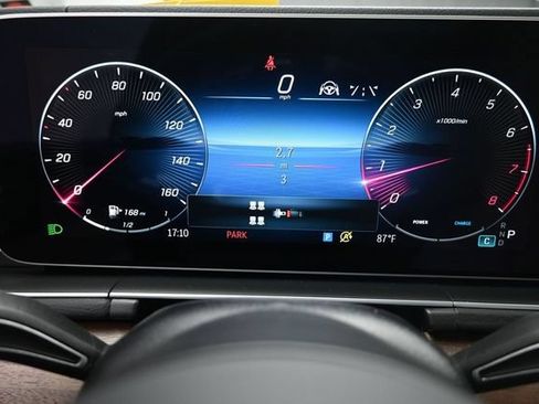 Used 2026 Mercedes-Benz GLS 450 4MATIC image 10