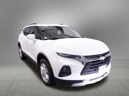 Used 2022 Chevrolet Blazer LT image 9