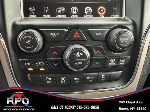 Used 2017 Jeep Grand Cherokee Limited AWD/4WD image 16