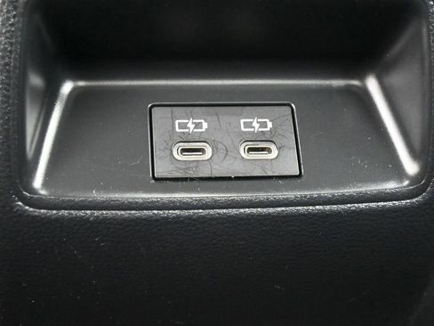 Used 2023 Toyota Corolla LE w/ LE Convenience Package FWD image 15