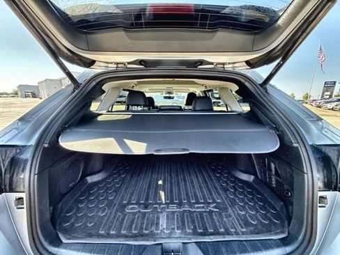 Used 2022 Subaru Outback Limited w/ Tech Package 2 AWD/4WD image 24