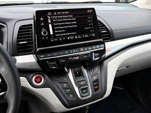 Used 2025 Honda Odyssey EX-L image 48