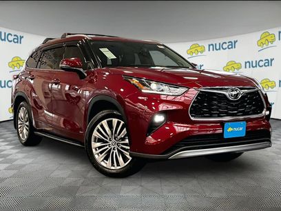 New 2026 Toyota Highlander Platinum