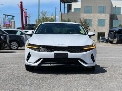 Used 2022 Kia K5 LXS FWD image 2