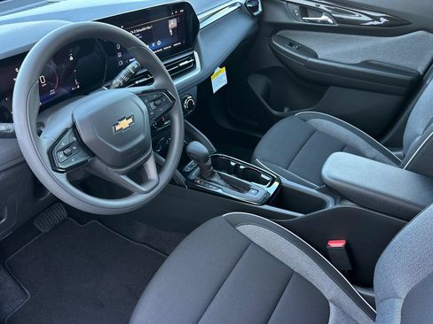 New 2026 Chevrolet TrailBlazer LS w/ LS Convenience Package FWD image 10