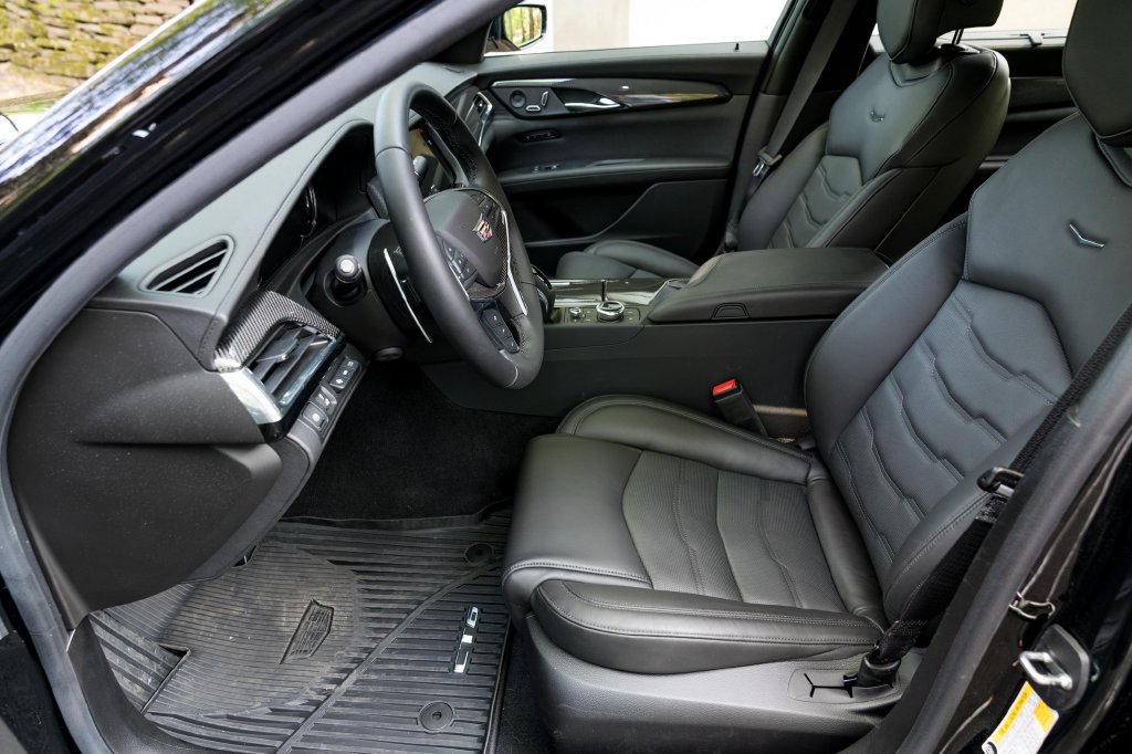 Used 2020 Cadillac CT6 Premium Luxury AWD/4WD image 17