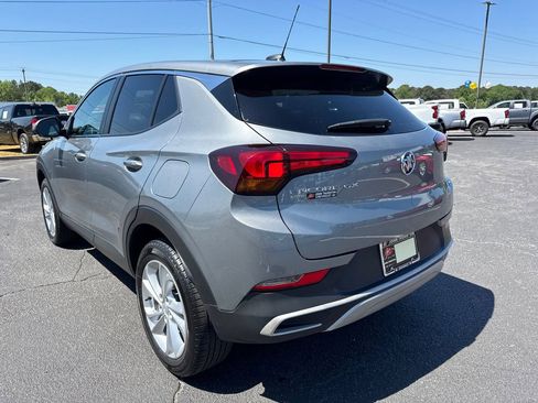 Used 2023 Buick Encore GX Preferred w/ Cold Weather Comfort Package AWD/4WD image 8