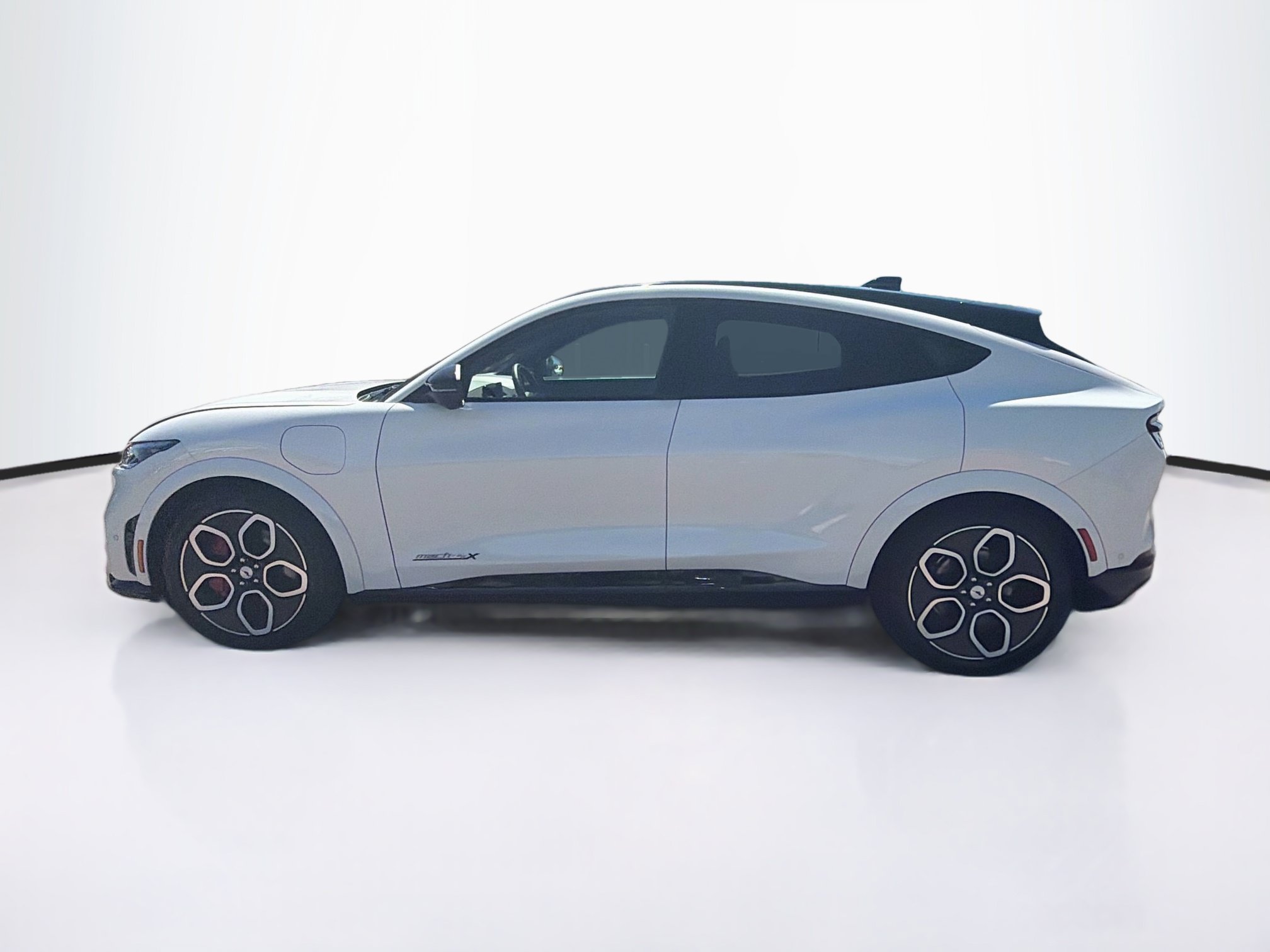 Used 2023 Ford Mustang Mach-E GT AWD/4WD image 4