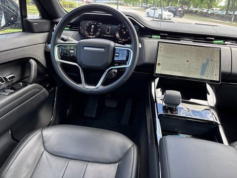 Used 2025 Land Rover Range Rover Sport SE AWD/4WD image 18