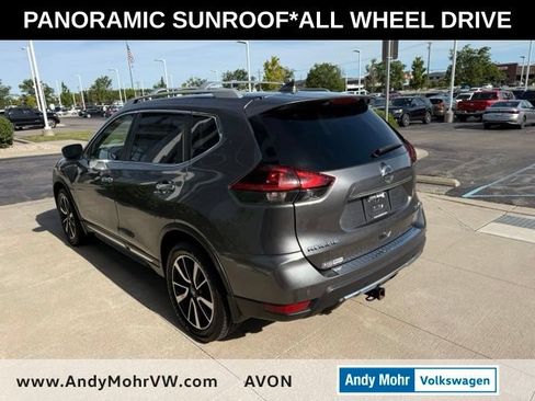 Used 2019 Nissan Rogue SL w/ Premium Package AWD/4WD image 4