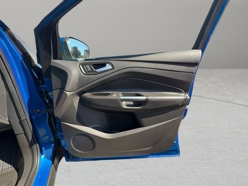 Used 2018 Ford Escape SEL w/ Ford Safe & Smart Package image 44