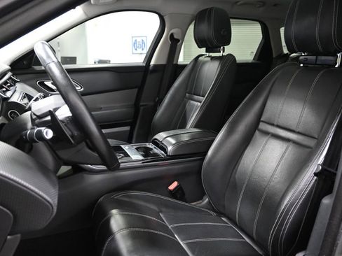 Used 2018 Land Rover Range Rover Velar S image 10