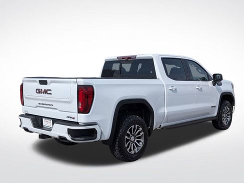 Used 2022 GMC Sierra 1500 AT4 w/ AT4 Premium Package image 11