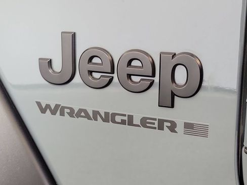 Used 2024 Jeep Wrangler Unlimited Sport AWD/4WD image 8