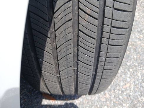 Used 2024 Honda Accord EX image 26