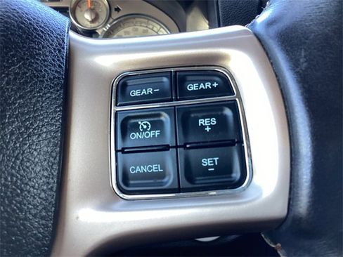 Used 2016 RAM 1500 Laramie Longhorn w/ Convenience Group image 18