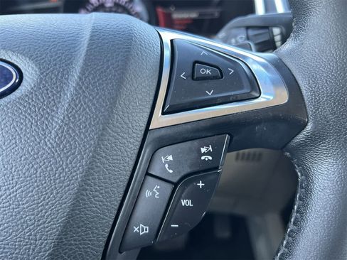 Used 2018 Ford Edge Titanium w/ Canadian Touring Package image 24