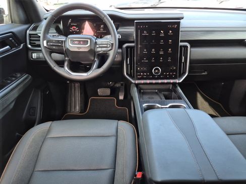 Certified 2024 GMC Acadia AT4 w/ Luxury Package image 18