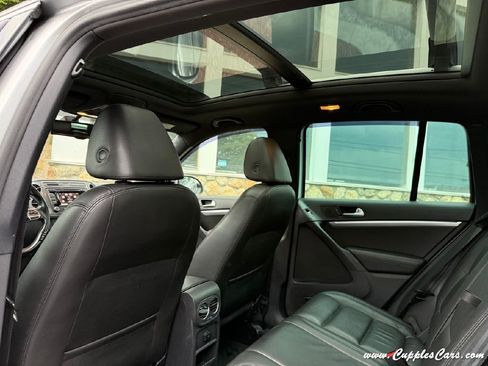 Used 2014 Volkswagen Tiguan R-Line image 8