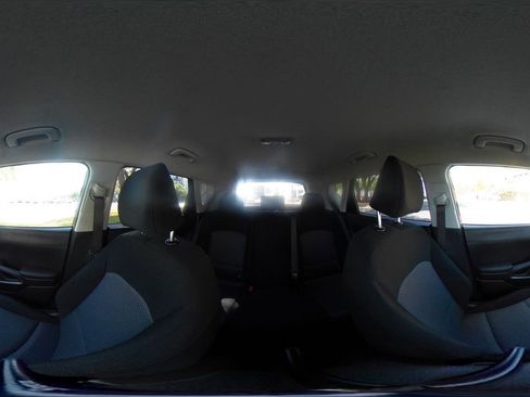 Used 2025 Kia Soul LX w/ LX Technology Package FWD image 37