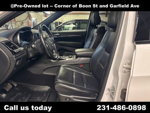 Used 2021 Jeep Grand Cherokee Limited w/ Quick Order Package 28K 80th AWD/4WD image 14